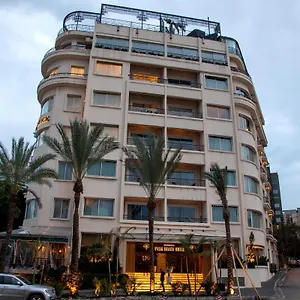 warwick-palm-beach.beiruthotelsdirect.com/